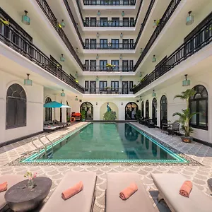 Delicacy & 4* Hoi An